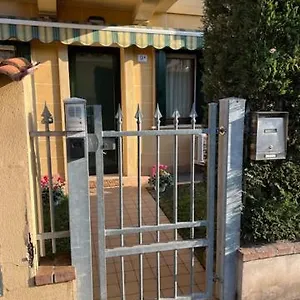 Gloria Verona